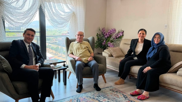 Buharkent Kaymakamı Haydaroğlu'ndan şehit aileleri ve gazilere ziyaret