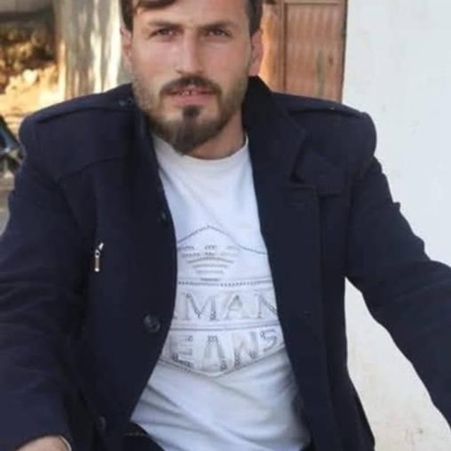 Batan gemide kaybolan kardeşlerin isimlerini kullanarak yardım talep eden d...