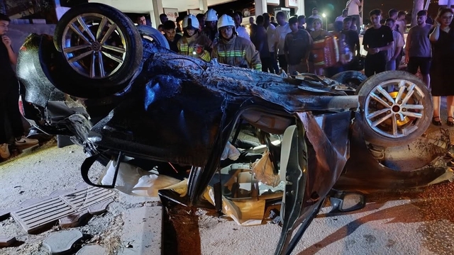 Defne'de takla atan otomobilin sürücüsü yaralandı