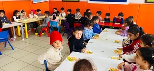 Okula yeni başlayan çocuklarda kaygıya dikkat