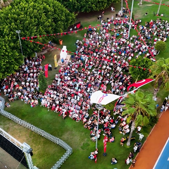 Mersin'de Filenin Sultanlarının şampiyonluk coşkusu yaşandı