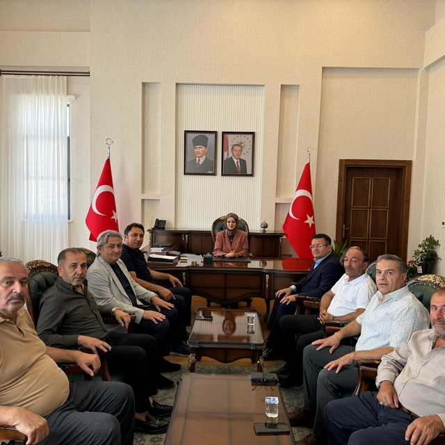 Kuluncak Belediye Başkanı Cengiz'den Kaymakam Bayguş'a ziyaret