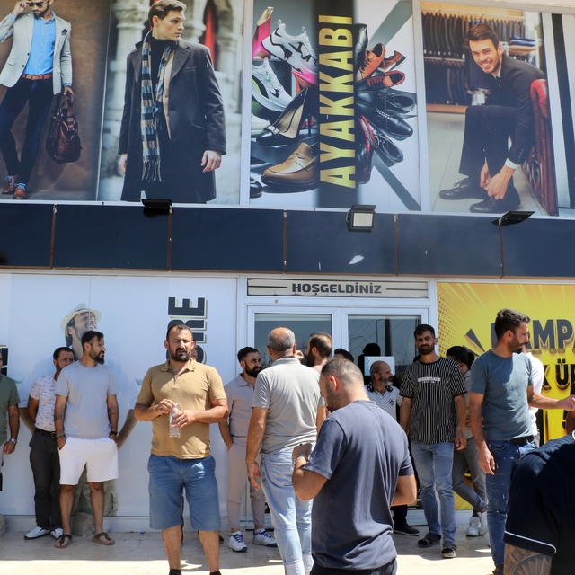 Antalya'da kar vaadiyle milyarlık dolandırıcılık iddiası
Ev, dükkan ve araç...
