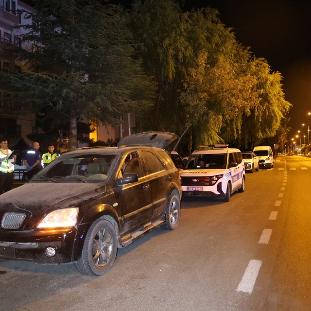 Nevşehir'de eski sevgili cinayetinde 4'ü kardeş 5 şüpheli tutuklandı
Plakal...