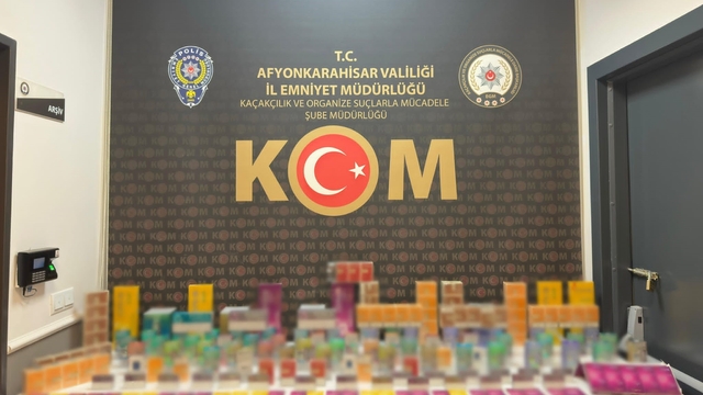 Polis gümrük kaçağı sigara ele geçirdi