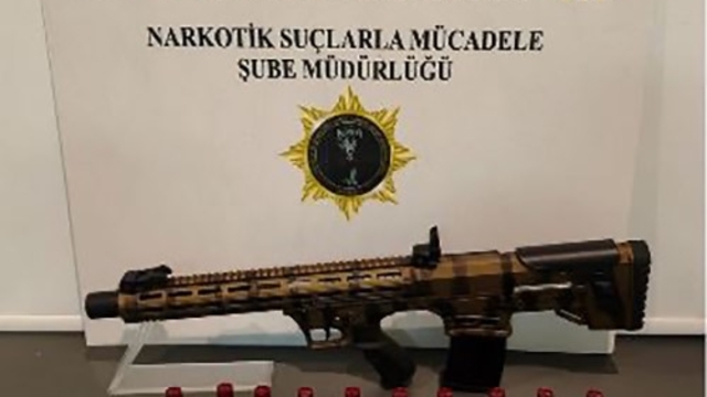 Samsun'da uyuşturucu operasyonu: 5 gözaltı