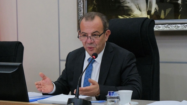 Bolu'da "irtikap" davasında 2.5 milyon lira yüzleşmesi: "Bana esti gürledi 'bu parayı vereceksin' dedi"