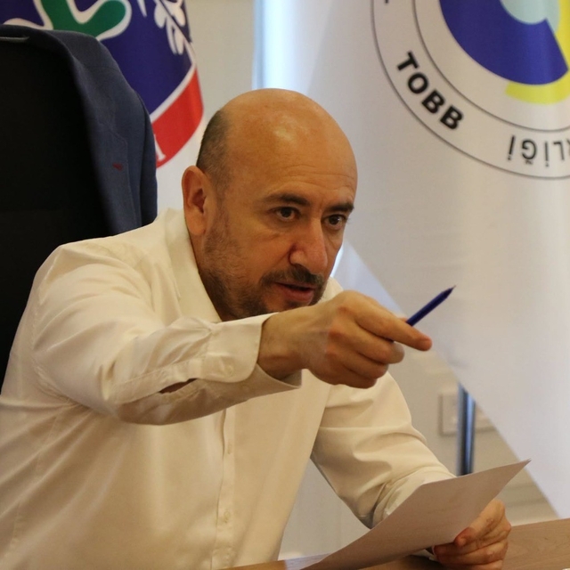 Başkan Ülken: "Sanayideki daralmayı durdurmamız lazım"