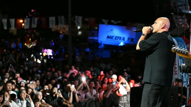 Gölmarmara, Ahmetli ve Gördes'te kurtuluş yıldönümü konserleri