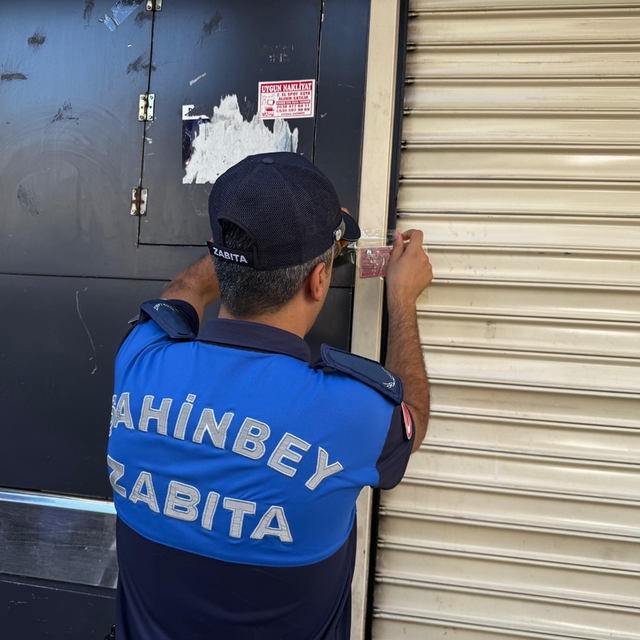 Gaziantep'te bozuk ürün satan döner işletmesi 15 gün kapatıldı