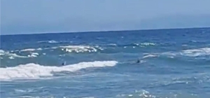 Tekirdağ'da denizde boğulma tehlikesi geçiren 4 arkadaşı çevredekiler kurta...