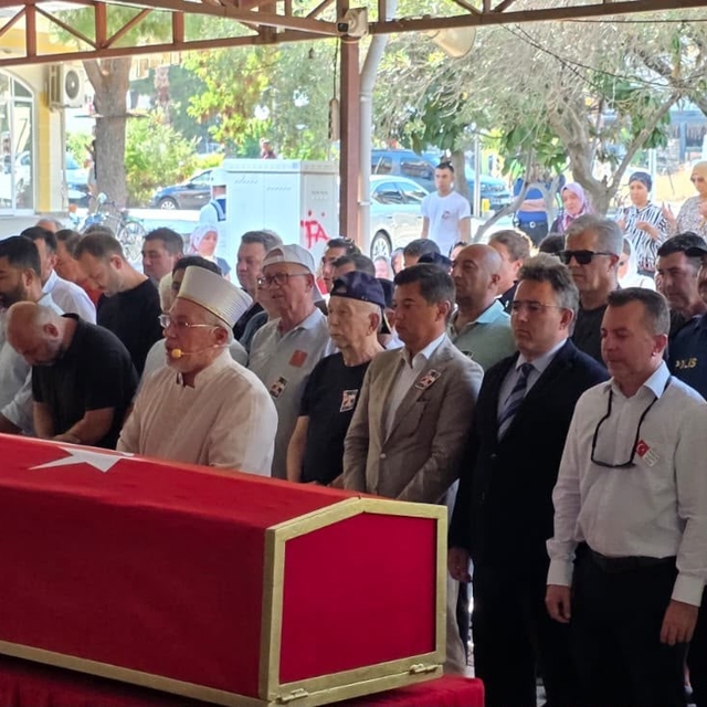 Marmaris'te Kıbrıs Gazisi Yavuzer, son yolculuğuna uğurlandı