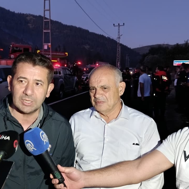 Yahyalı'daki orman yangını kontrol altına alındı
Yahyalı Belediye Başkanı E...