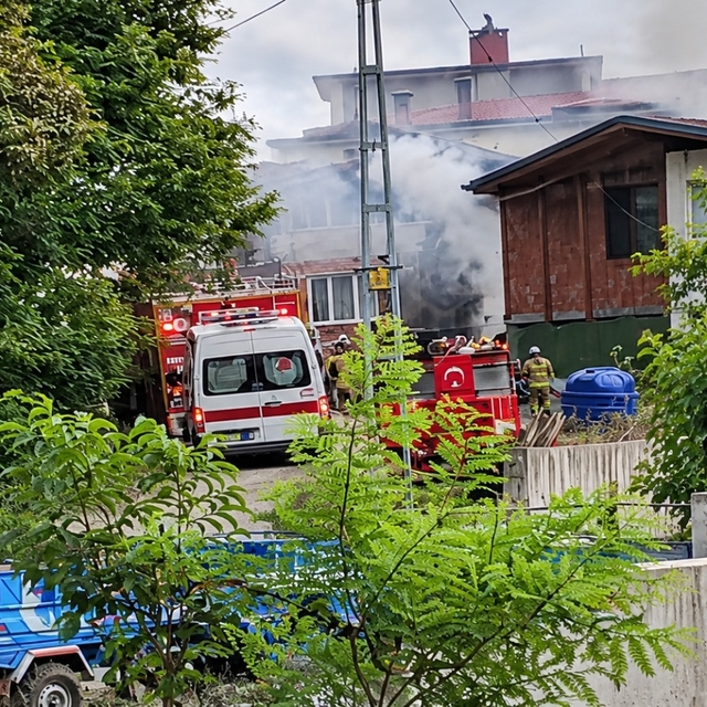 Samsun'da tek katlı evde yandı: 1 ölü