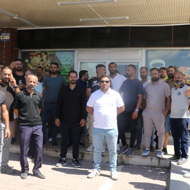 Antalya'da karşılıksız çekle 1,2 milyar TL'lik araç ve gayrimenkul alan şüp...