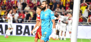 Göztepe'nin file bekçisi Luka Gugeshashvili: Bugün yaptığınız şey taraftarl...