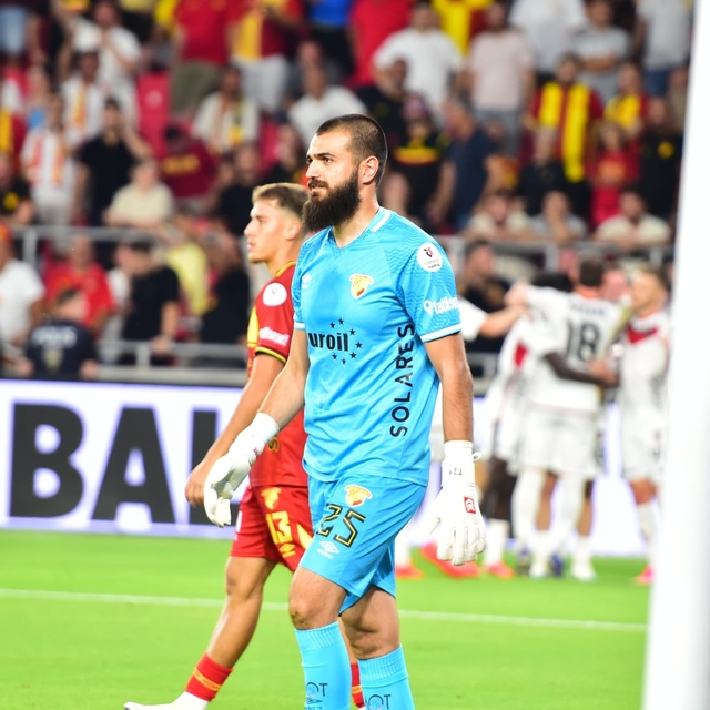 Göztepe'nin file bekçisi Luka Gugeshashvili: Bugün yaptığınız şey taraftarl...