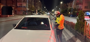 Kayseri'de otomobiliyle uyuyakalan sürücüye 25 bin TL idari para cezası yaz...