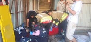 Antakya'da yük asansörü düştü: 1 yaralı