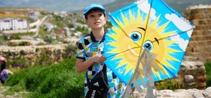 Bayburt'ta uçurtmalar Gazze'deki çocuklar için uçurulacak
