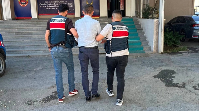 Kırıkkale'de dolandırıcılık suçundan aranan hükümlü yakalandı