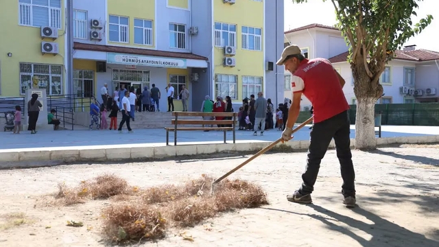 İncirliova'da okullar yeni eğitim yılına hazırlanıyor