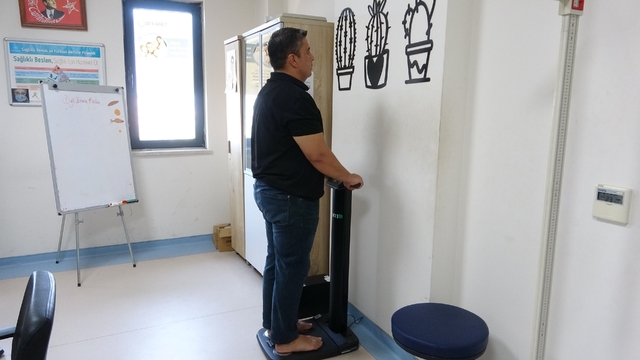 Beslenme alışkanlığını değiştirdi 30 kilo verdi, sağlık sorunlarından kurtuldu