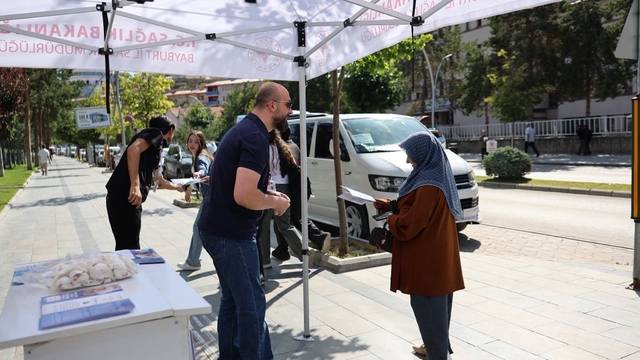 Bayburt'ta vatandaşlara aşı ve koruyucu sağlık hizmetleri anlatıldı