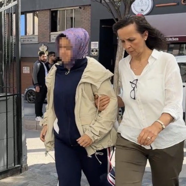 Minik Elif'e çarpan sürücü yeniden gözaltında
Ev hapsi kararına mağdurlar i...