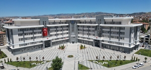Çorum Belediyesi'nden 7,7 milyon liralık kırtasiye desteği