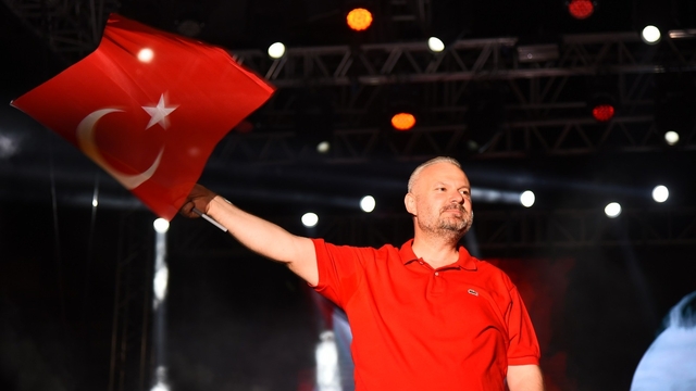 Menemen'de kurtuluş coşkusu Sefo ile yaşanacak