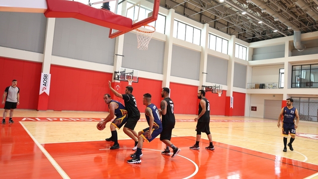 AOSB'de basketbol heyecanı başladı