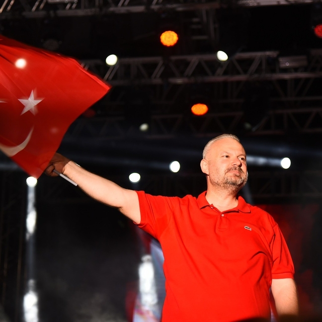 Menemen'de kurtuluş coşkusu Sefo ile yaşanacak