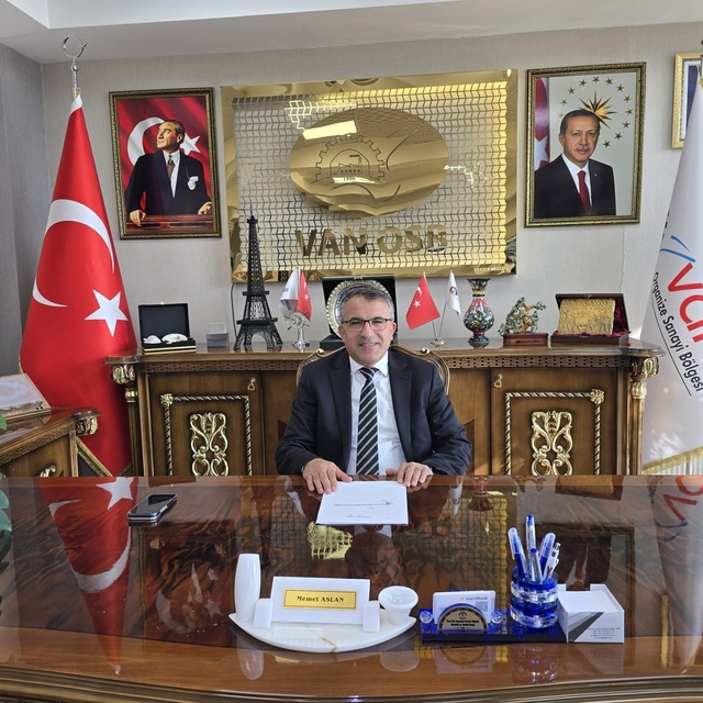 Van OSB Başkanı Memet Aslan: "Van-Şırnak yolu ve kesintisiz demiryolu kenti...