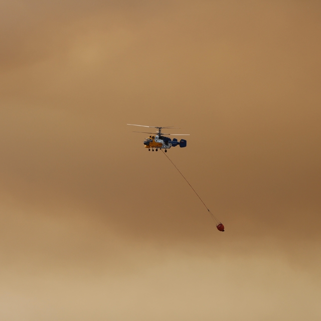 Kozan'da orman yangını: 40 ev tahliye edildi, 3 uçak ve 9 helikopter havada