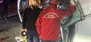 Balya'da otomobil şarampole uçtu: 2 yaralı
