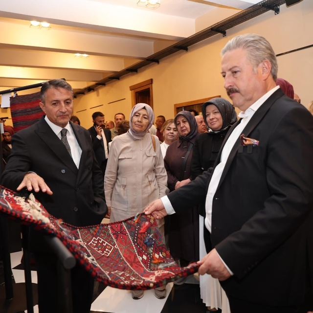 Heybeler, Sanat Melikgazi'de görücüye çıktı