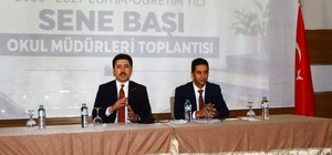 Malazgirt'te okul müdürleriyle yeni dönem toplantısı