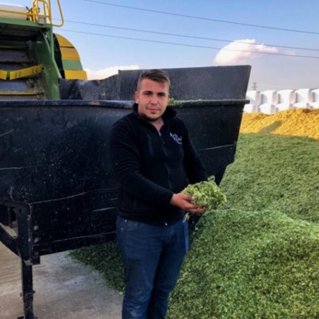 Bu slajlık yem ve saman hem ekonomik hem de verimli