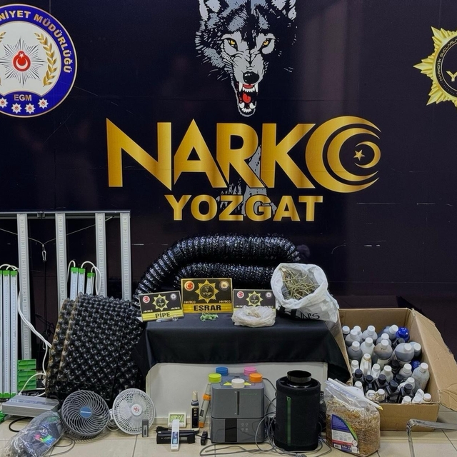 Evinde uyuşturucu düzeneği ele geçirildi