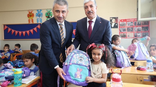 Dilovası'nda birinci sınıflara çanta ve kırtasiye desteği sağlanacak