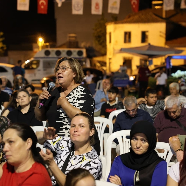 Üzüm üreticilerinin sorunları ve çözüm önerileri masaya yatırıldı