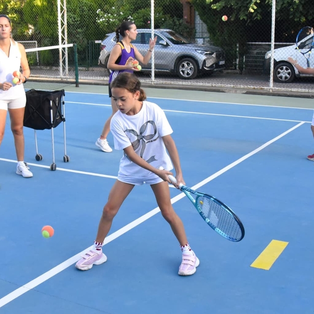 Yunusemre'de kış spor okulları kayıtları başladı