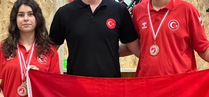 Yıldırımlı dartçılardan milli gurur