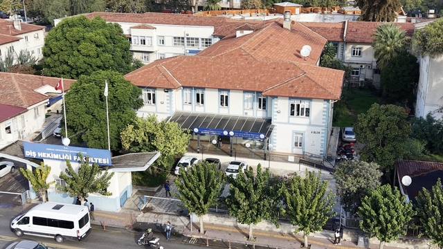 ADÜ Diş Hekimliği Fakültesi 2025 yılında 103 lisans, 16 uzmanlık öğrencisini mezun etti