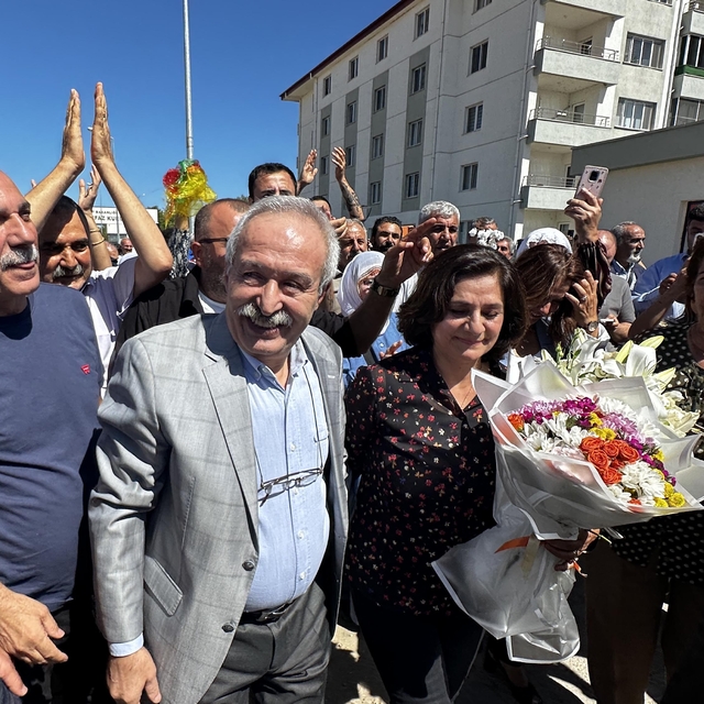 Selçuk Mızraklı, tahliye edildi
