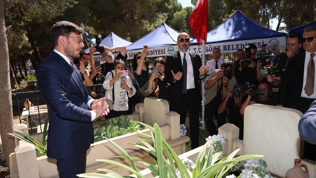 Süper Vali Recep Yazıcıoğlu Söke'de anıldı