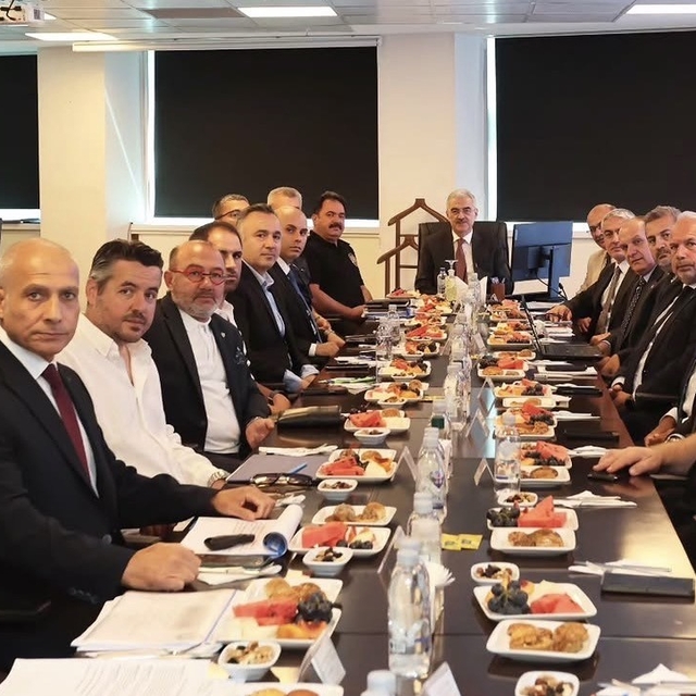 Türkiye-İtalya maçı öncesi Bursa'da güvenlik toplantısı