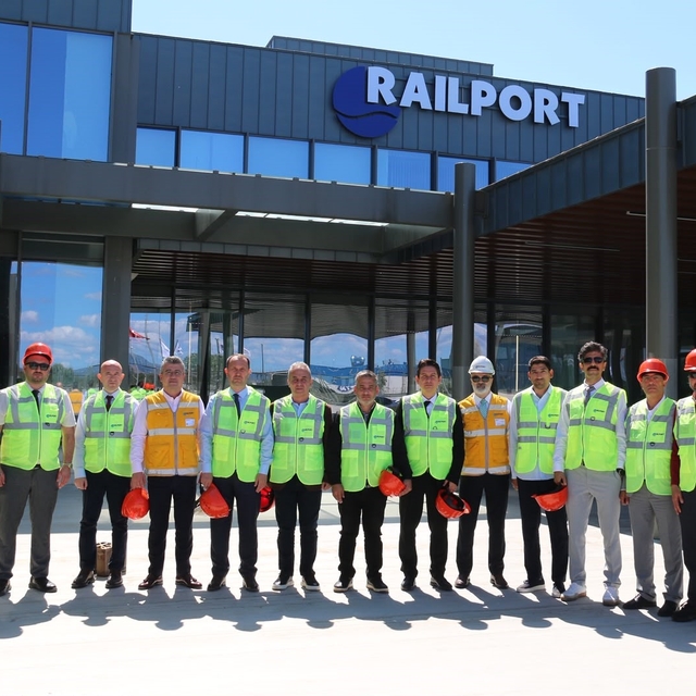 Karabük TSO heyeti, Karabük Lojistik Merkezi için Railport'u inceledi