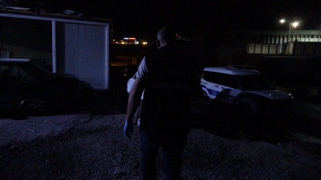 İş yerinde iki arkadaş arasında silahlı kavga: 1 yaralı